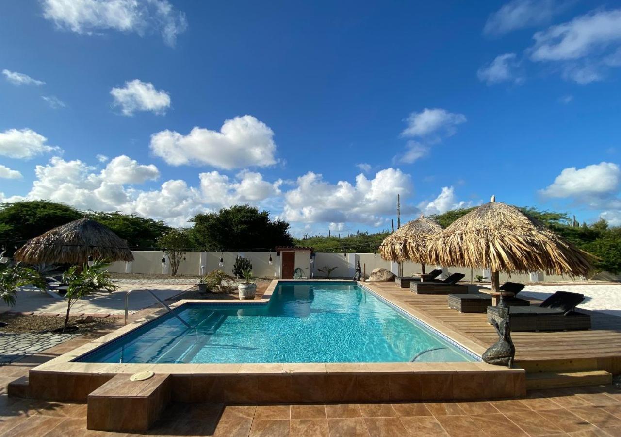 Pura Vida Aruba Appartement Palma Noord Exterior photo